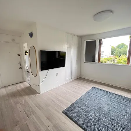 Appt 50M2 /3P Refait A Neuf Proche Du Metro 8 Apartment Maisons-Alfort Exterior photo