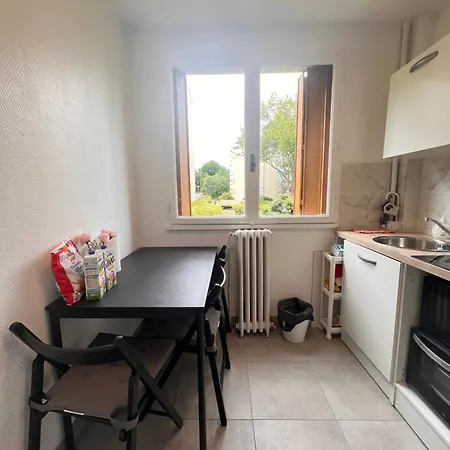 Appt 50M2 /3P Refait A Neuf Proche Du Metro 8 Apartment Maisons-Alfort Exterior photo