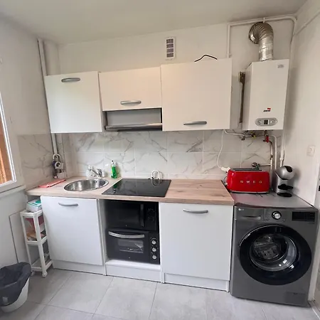 Appt 50M2 /3P Refait A Neuf Proche Du Metro 8 Apartment Maisons-Alfort Exterior photo