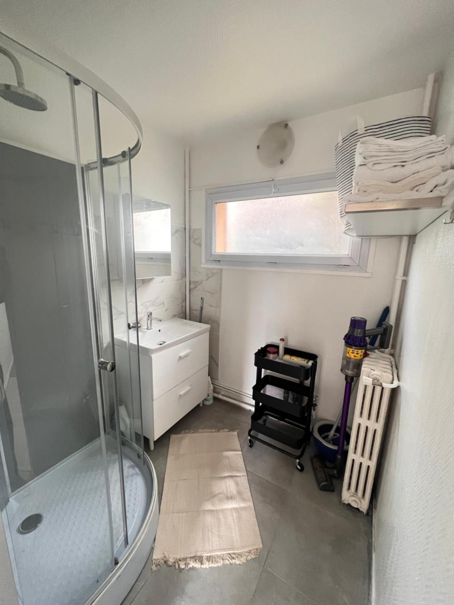 Appt 50m2 /3p Refait A Neuf Proche Du Metro 8 Maisons-Alfort