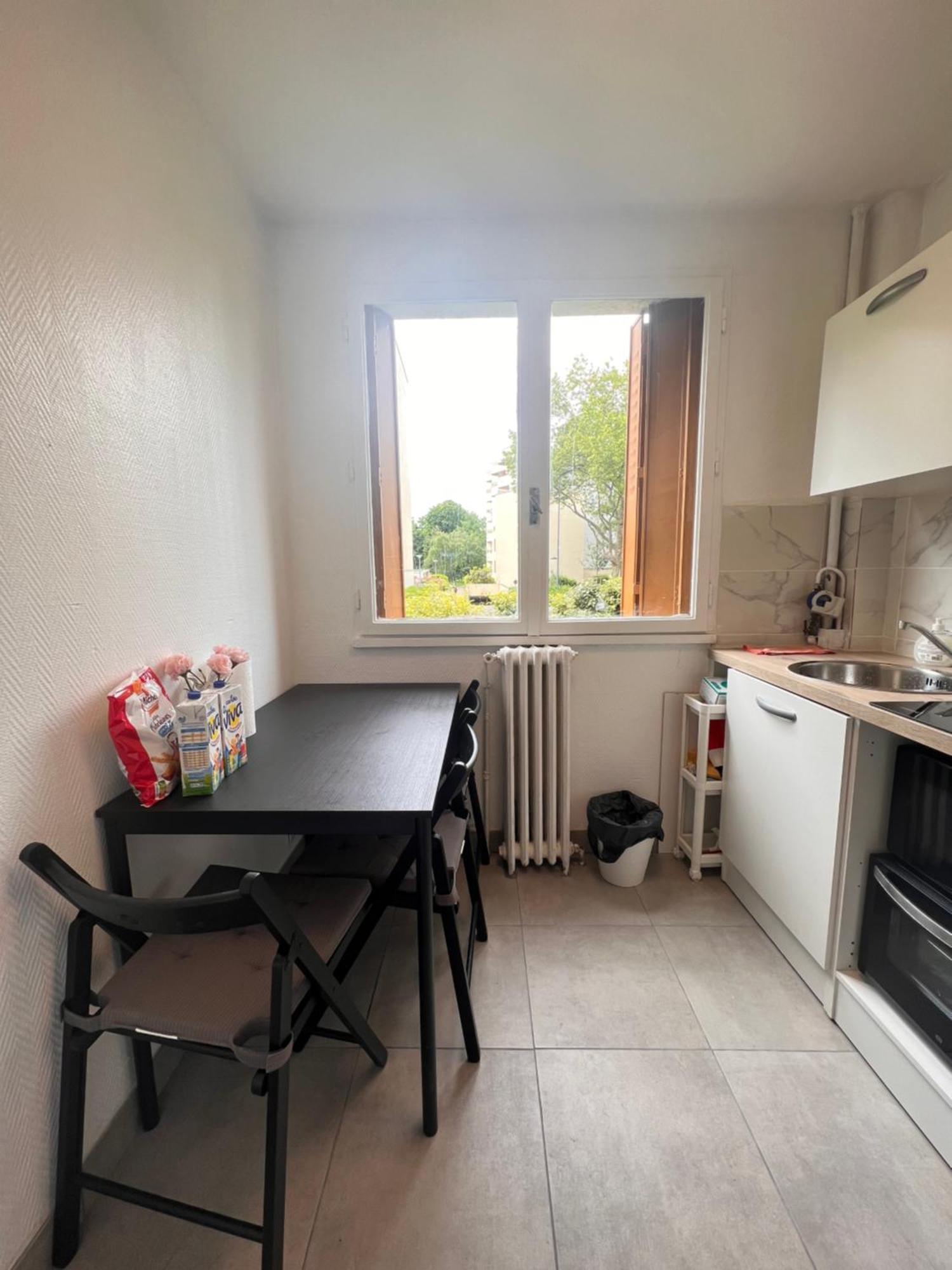 Appt 50m2 /3p Refait A Neuf Proche Du Metro 8 Maisons-Alfort